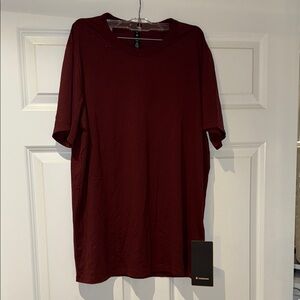 lululemon athletica Men's Maroon T-Shirt
